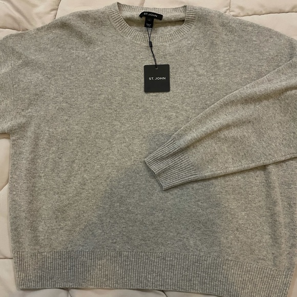 St.John Grey Wool Sweater Size L - Picture 2 of 7